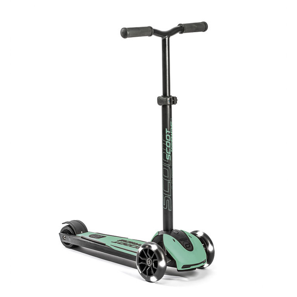 Scoot&Ride Highwaykick 5 LED erdei robogó
