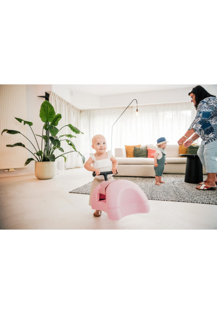 Az első babajárkám – Rose